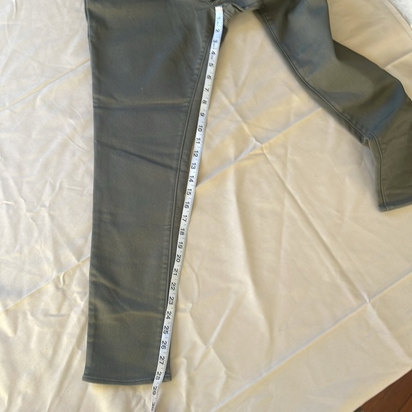 Lands' End Olive Jeggings - Picture 3 of 6